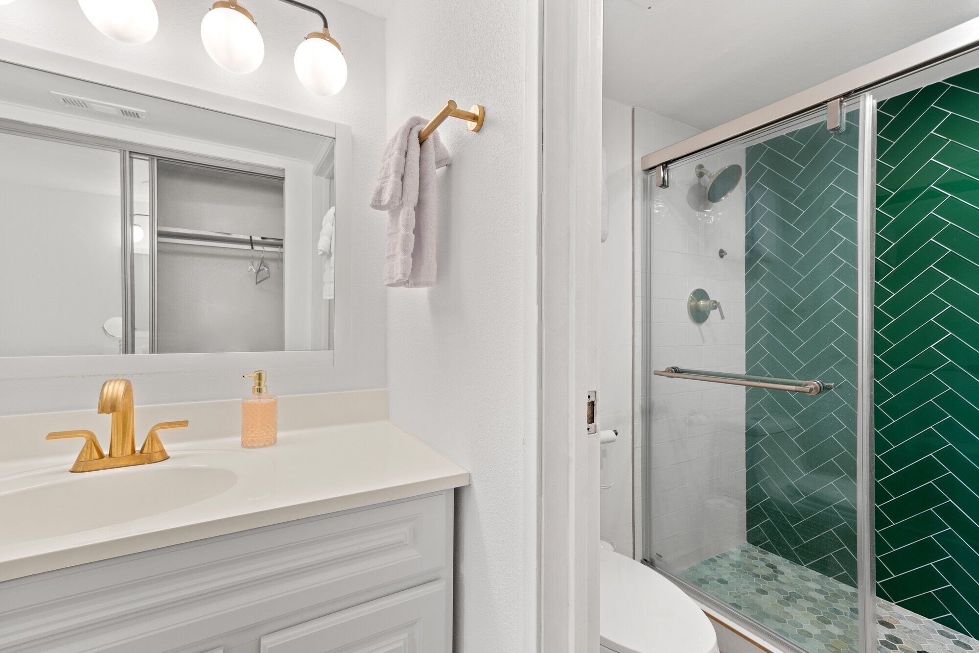 Exterior view showing iconic Palm Springs design